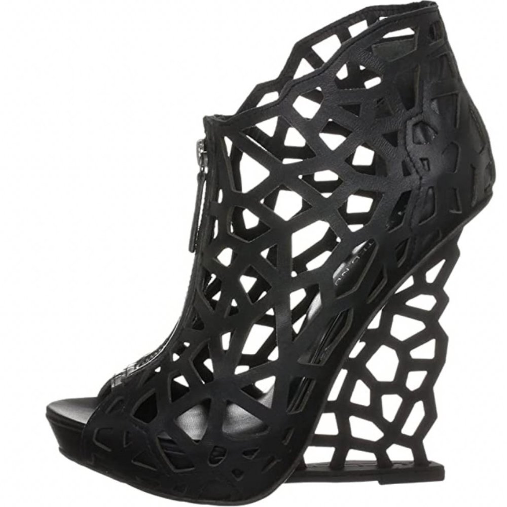 UNITED NUDE Web High